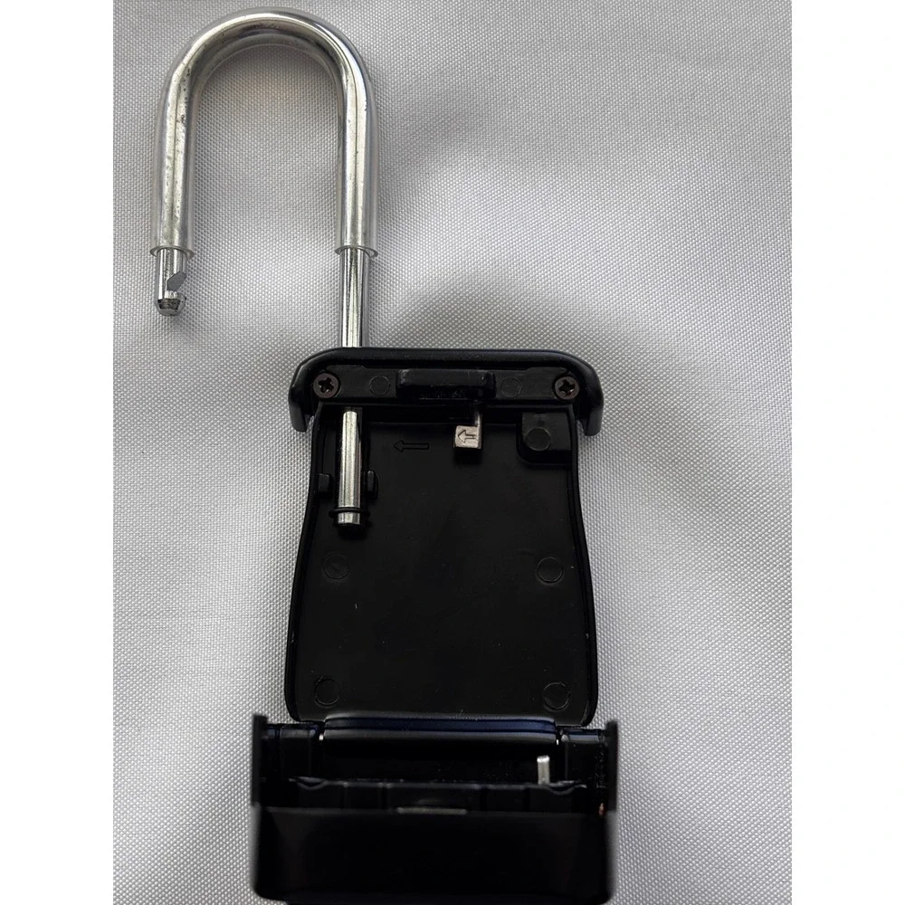 Key Storage Lock Box Metal Black Combination Shackle Security Lion Locks